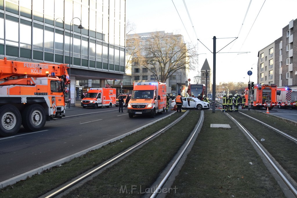 VU PKW Strab Koeln Mitte Pipinenstr Hohestr P022.JPG - Miklos Laubert